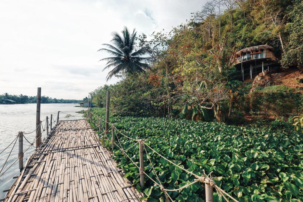 resort and restaurant