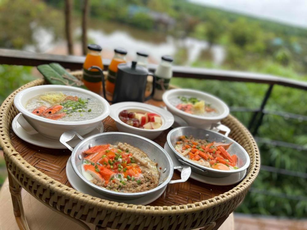 resort and restaurant