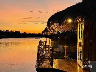 resort and restaurant