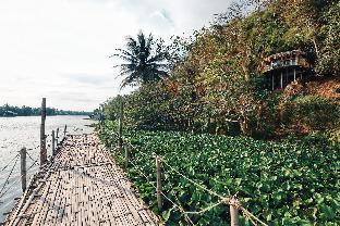 resort and restaurant