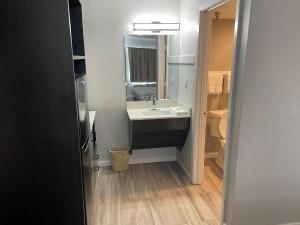 studio 6 vicksburg ms downtown