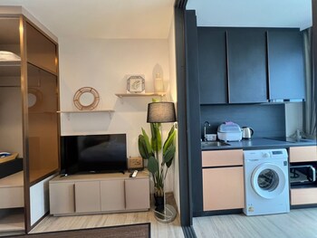 edge central pattaya near walking street
