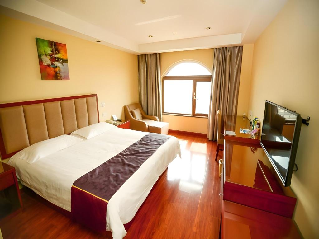 greentree inn qingdao wuyishan road jiashike shopping center