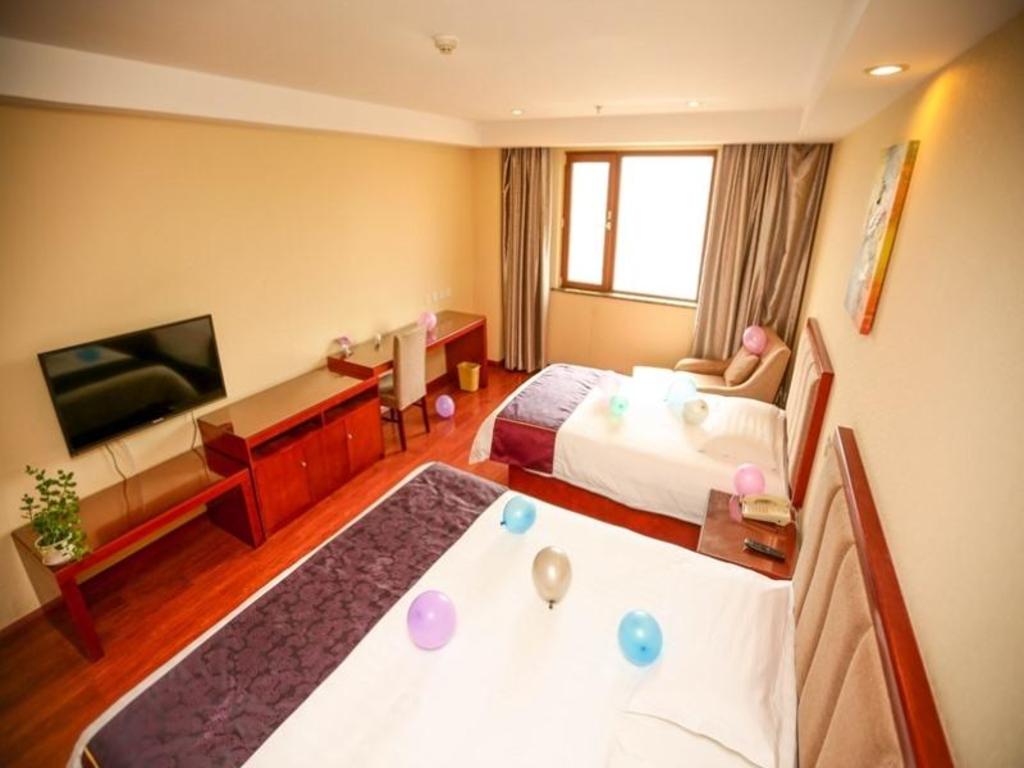 greentree inn qingdao wuyishan road jiashike shopping center
