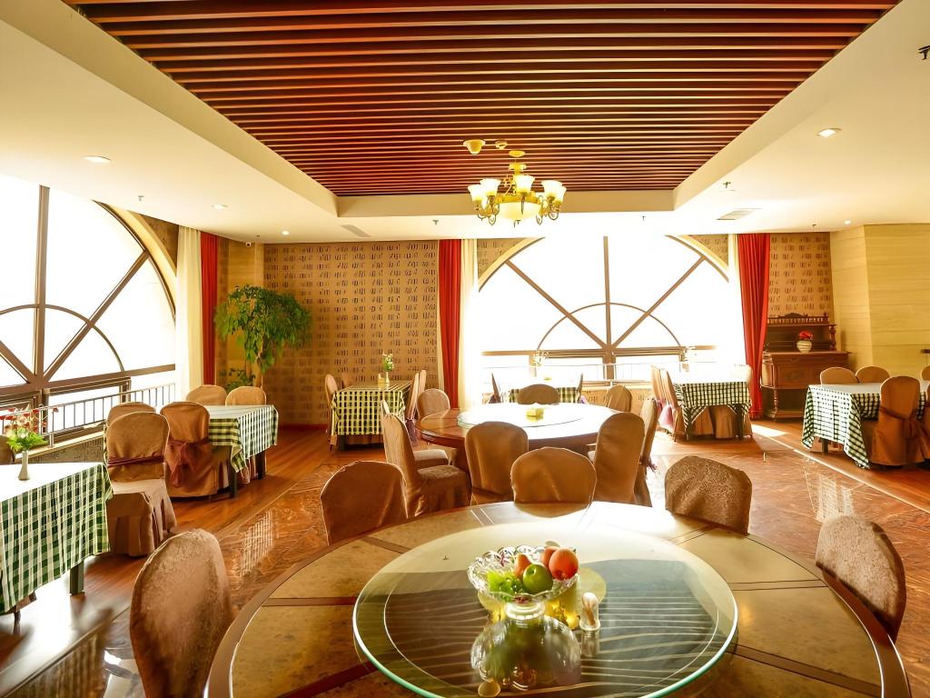 greentree inn qingdao wuyishan road jiashike shopping center