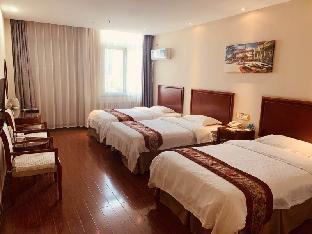 greentree inn weihai rongcheng bus terminal shino south korea border trade city