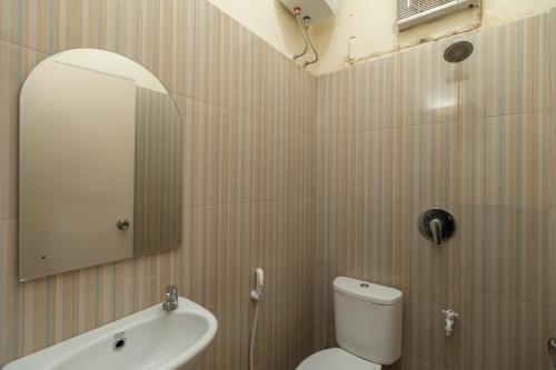 reddoorz near rs awal bros sudirman pekanbaru