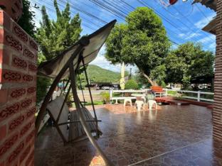 suriyan villa