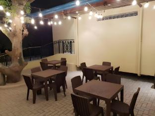 reddooorz laiya vivo hotel batangas