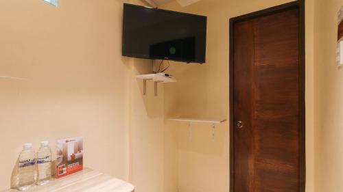 reddooorz laiya vivo hotel batangas