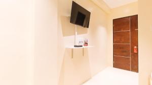 reddooorz laiya vivo hotel batangas