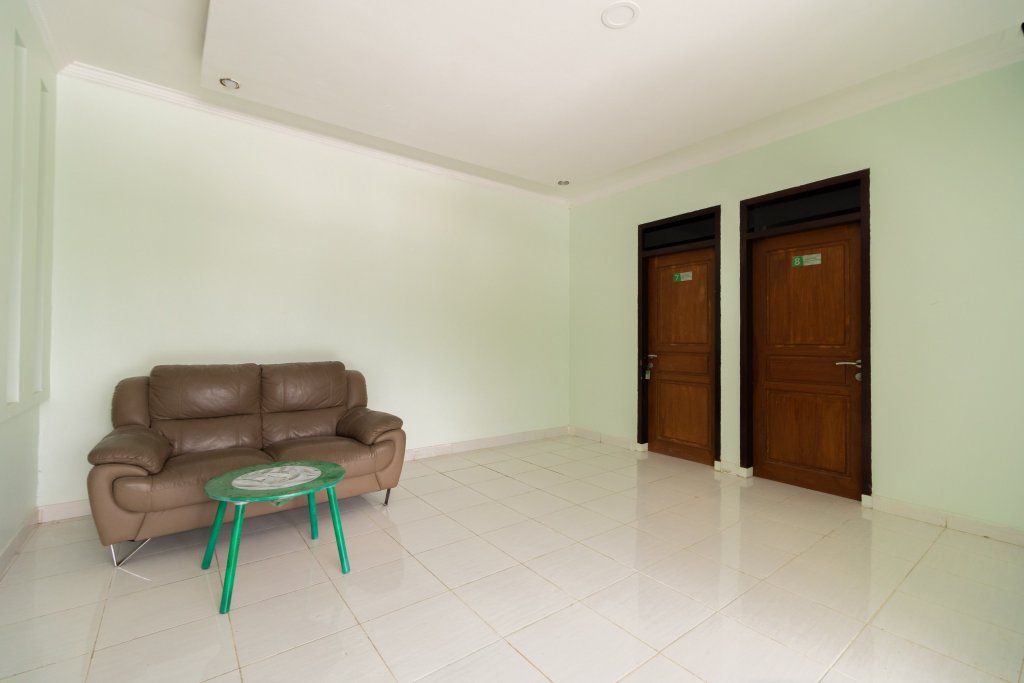 urbanview hotel kampung istal megamendung puncak by reddoorz