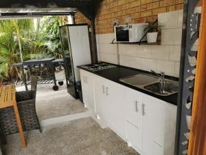 Limassol Motel,Gold Coast>>Biggera Waters,4 star