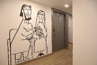 townhouse golden frame near sec 62 noida