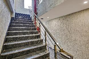 townhouse golden frame near sec 62 noida