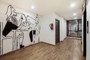 townhouse golden frame near sec 62 noida
