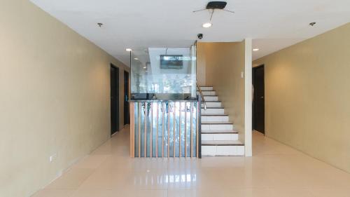 urbanview san antonios place sampaloc manila