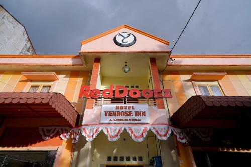 reddoorz plus jalan fl lumban tobing sibolga