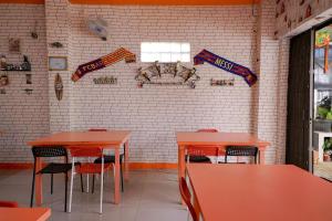 reddoorz plus jalan fl lumban tobing sibolga