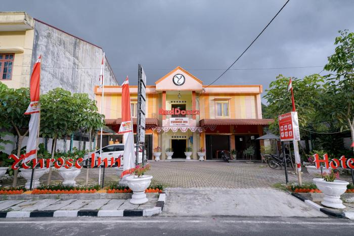 reddoorz plus jalan fl lumban tobing sibolga