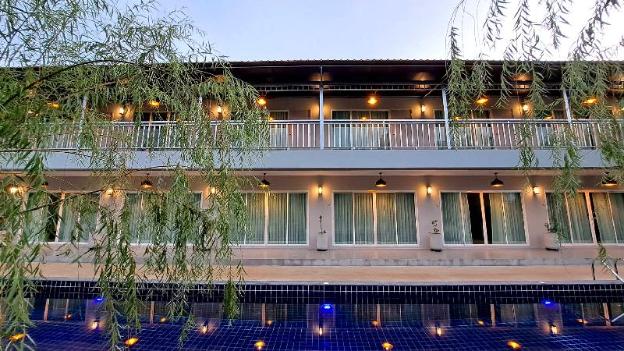 white jade villa resort