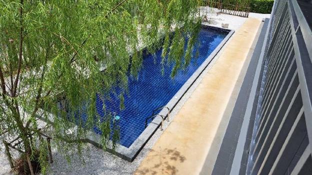 white jade villa resort