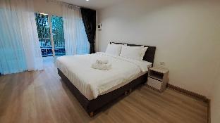 white jade villa resort