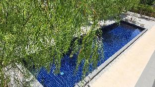 white jade villa resort