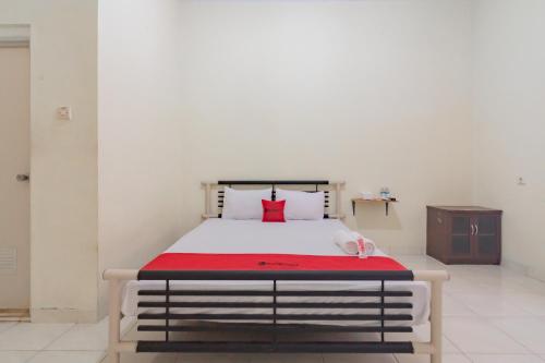 reddoorz syariah near tugu pandanwangi cianjur