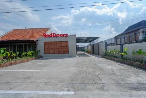reddoorz klaten city