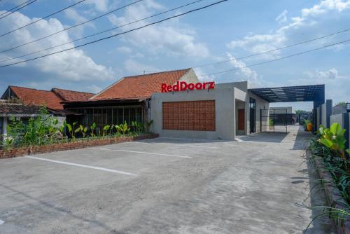 reddoorz klaten city