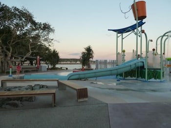 port denison motor inn