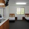 pioneer way motel