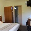 pioneer way motel