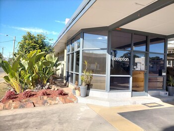 Country Motor Inn Singleton,New South Wales>>Hunter Valley,3 star