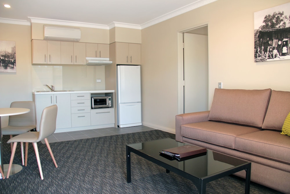 mercure orange