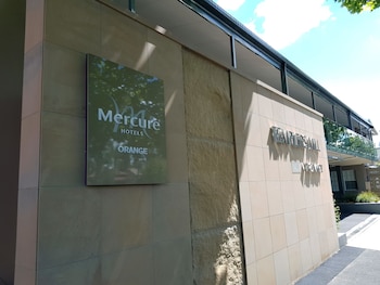 mercure orange