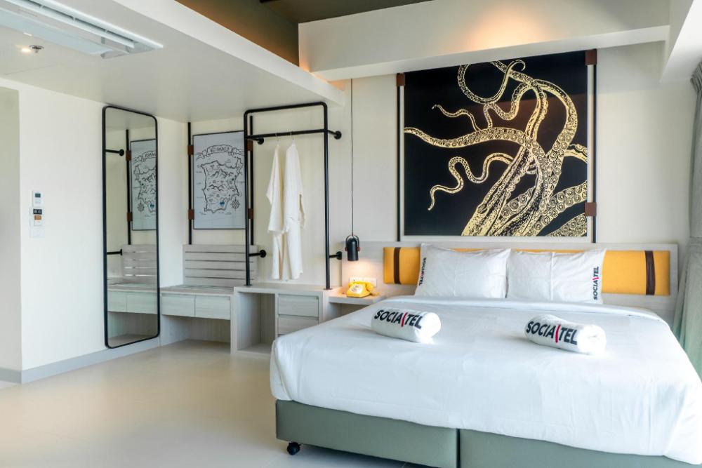 socialtel samui party hotel