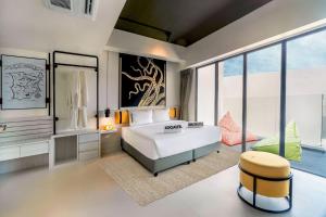 socialtel samui party hotel