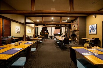 New England Motor Lodge,Mudgee>>Glen Innes,4 star
