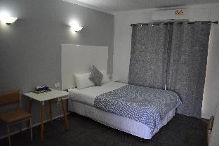 riviana motel