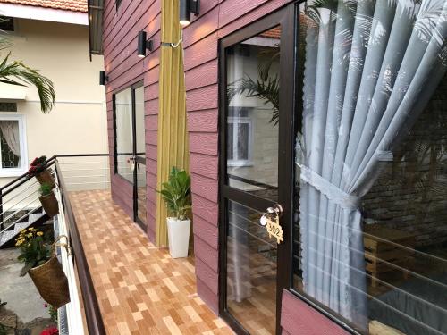 pine tree homestay