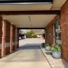 peter allen motor inn