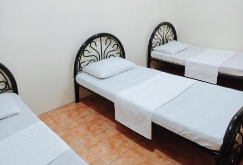 reddoorz plaza la paz iloilo city
