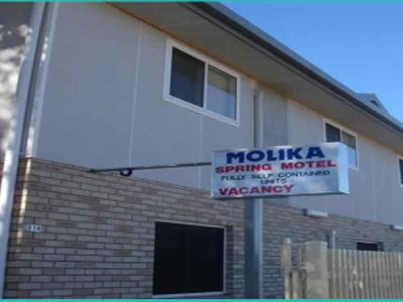 Molika Springs Motel,Yarraman>>Moree,3 star