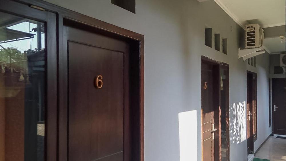 kartini guest house near alun alun probolinggo