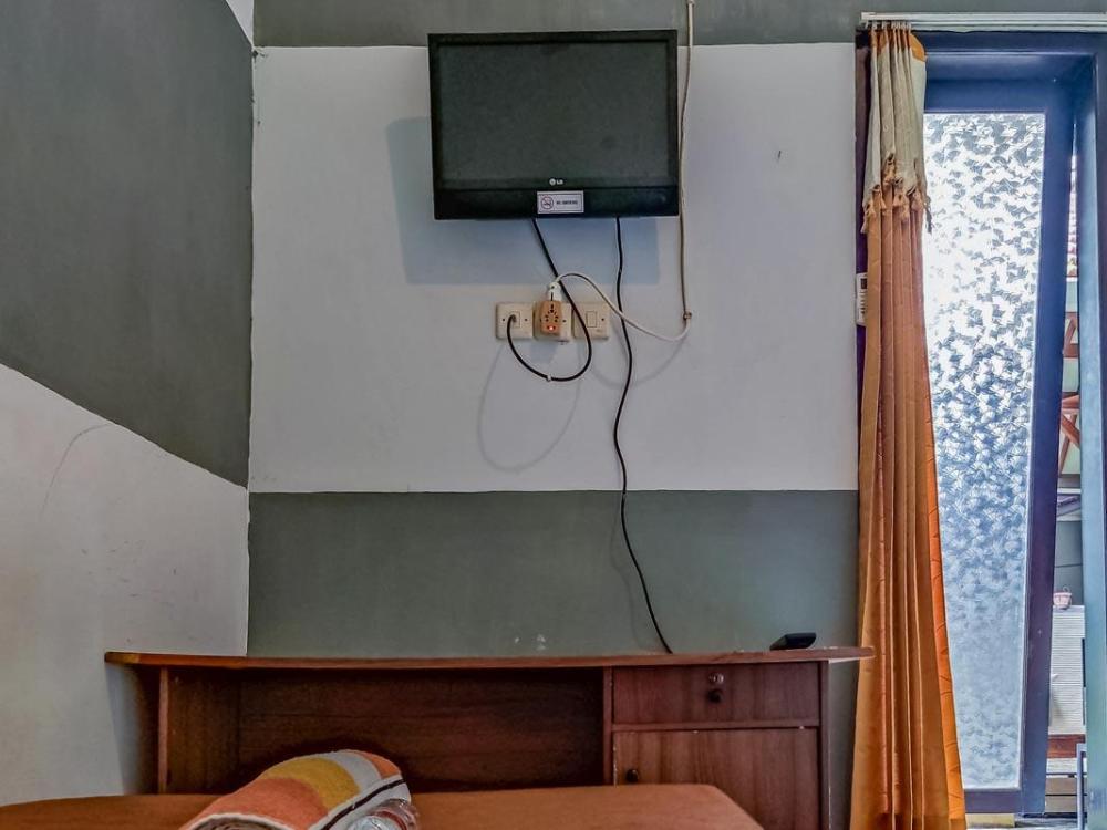 kartini guest house near alun alun probolinggo