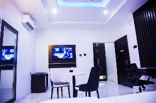 lucian exclusive hotel