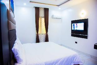 lucian exclusive hotel