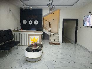 lucian exclusive hotel